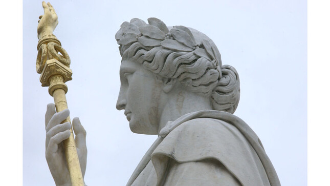 Statue de la Loi (profil)